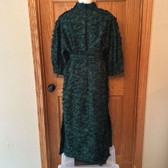 ZARA Blogger Favorite Emerald Green Textured Midi Dress - Picture 15 of 15